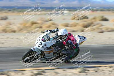 media/Jan-10-2025-CVMA Friday Practice (Fri) [[489e0da257]]/Group 4 and Trackday/Session 2 (Turn 4 Inside)/